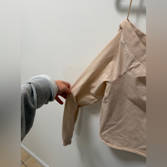 Free People Off The Shoulder Top - Picture 3 of 5